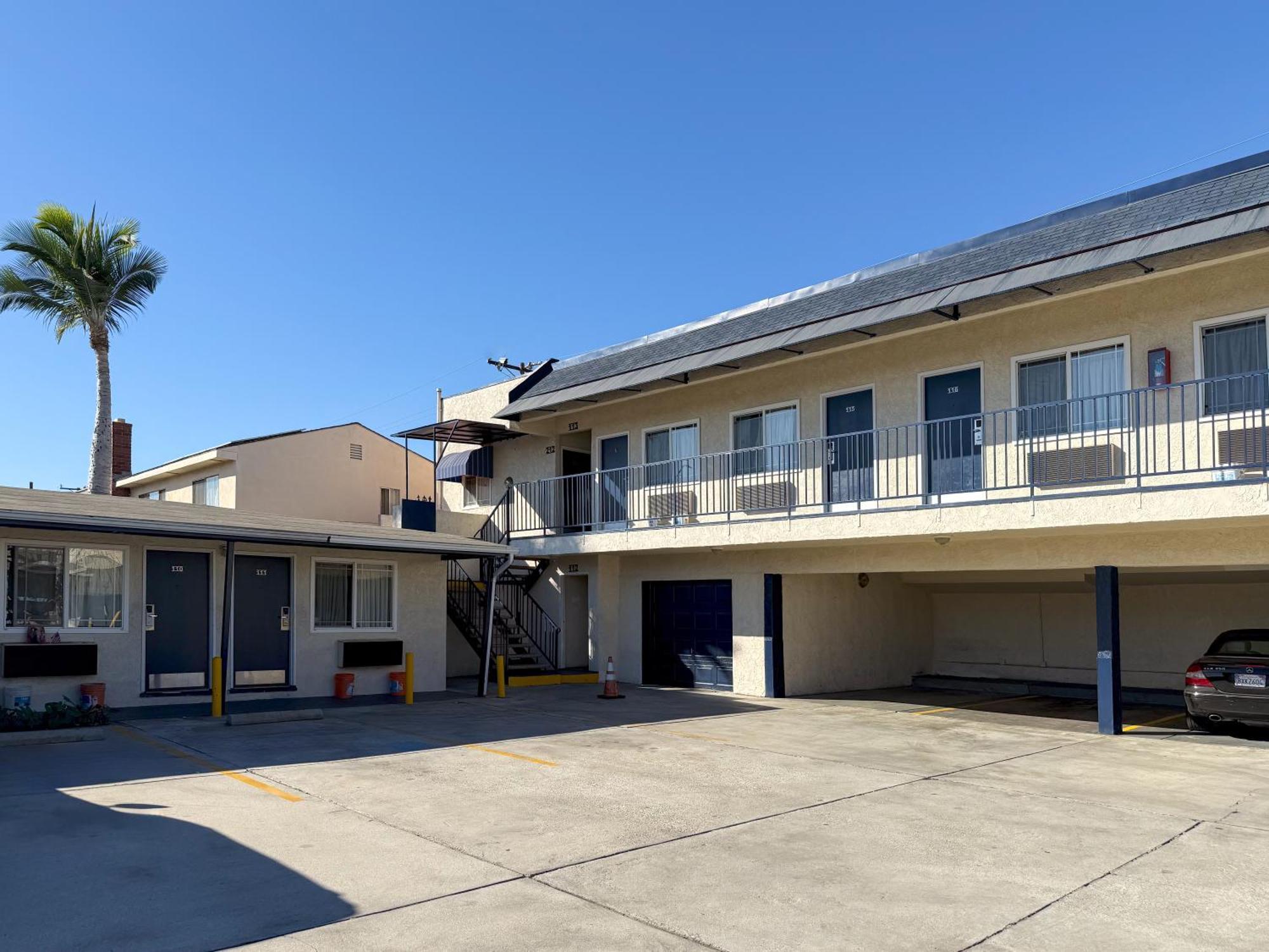 Hiland Motel Лонг Бич Экстерьер фото